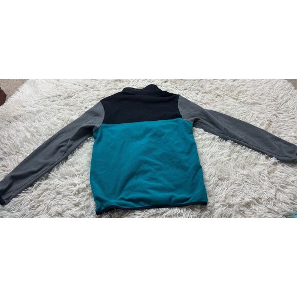 2 piece size Large Boys Sweater Bundle by Hanes and the North Face - Picture 8 of 8